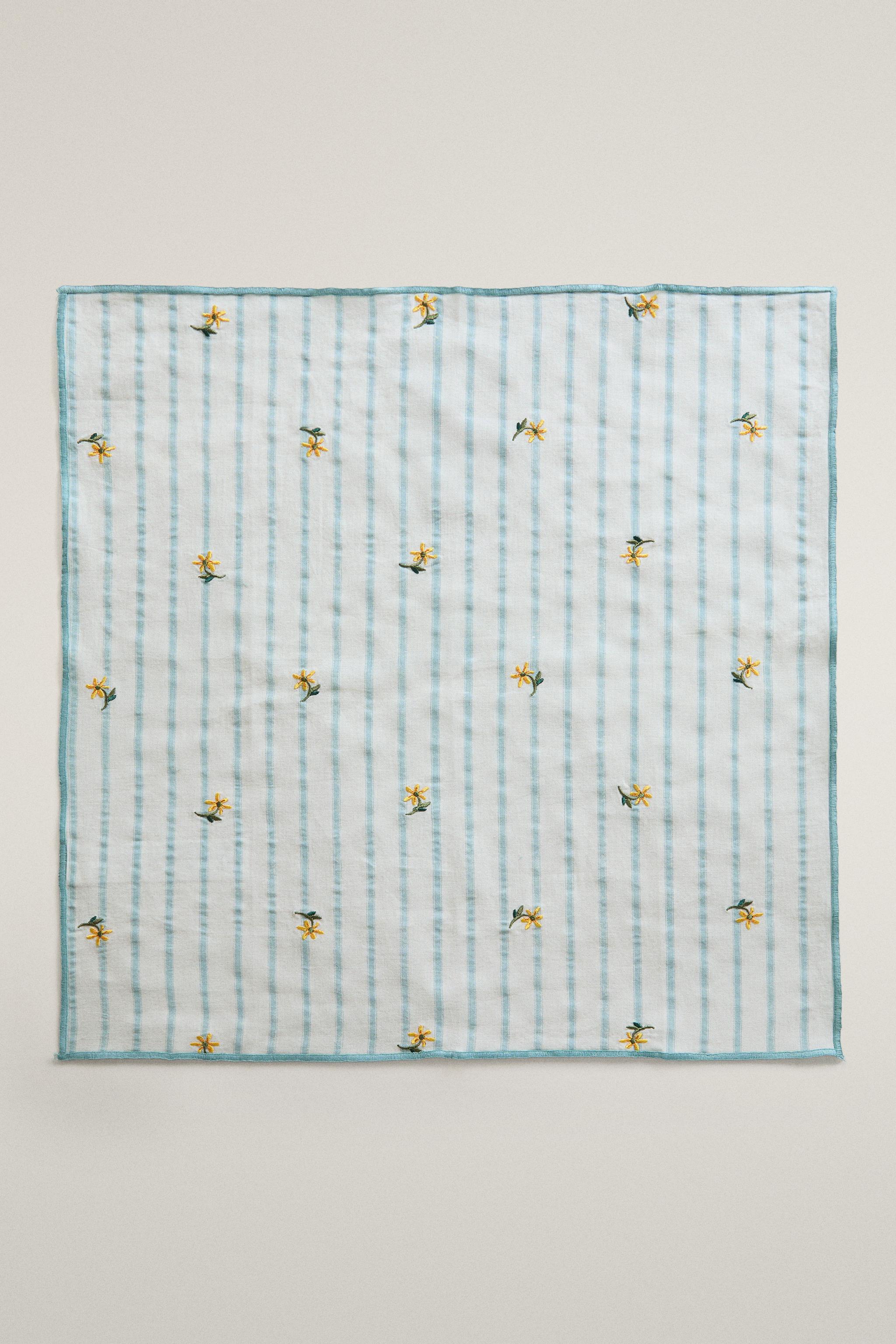 STRIPED EMBROIDERED FLORAL NAPKINS (SET OF 2)