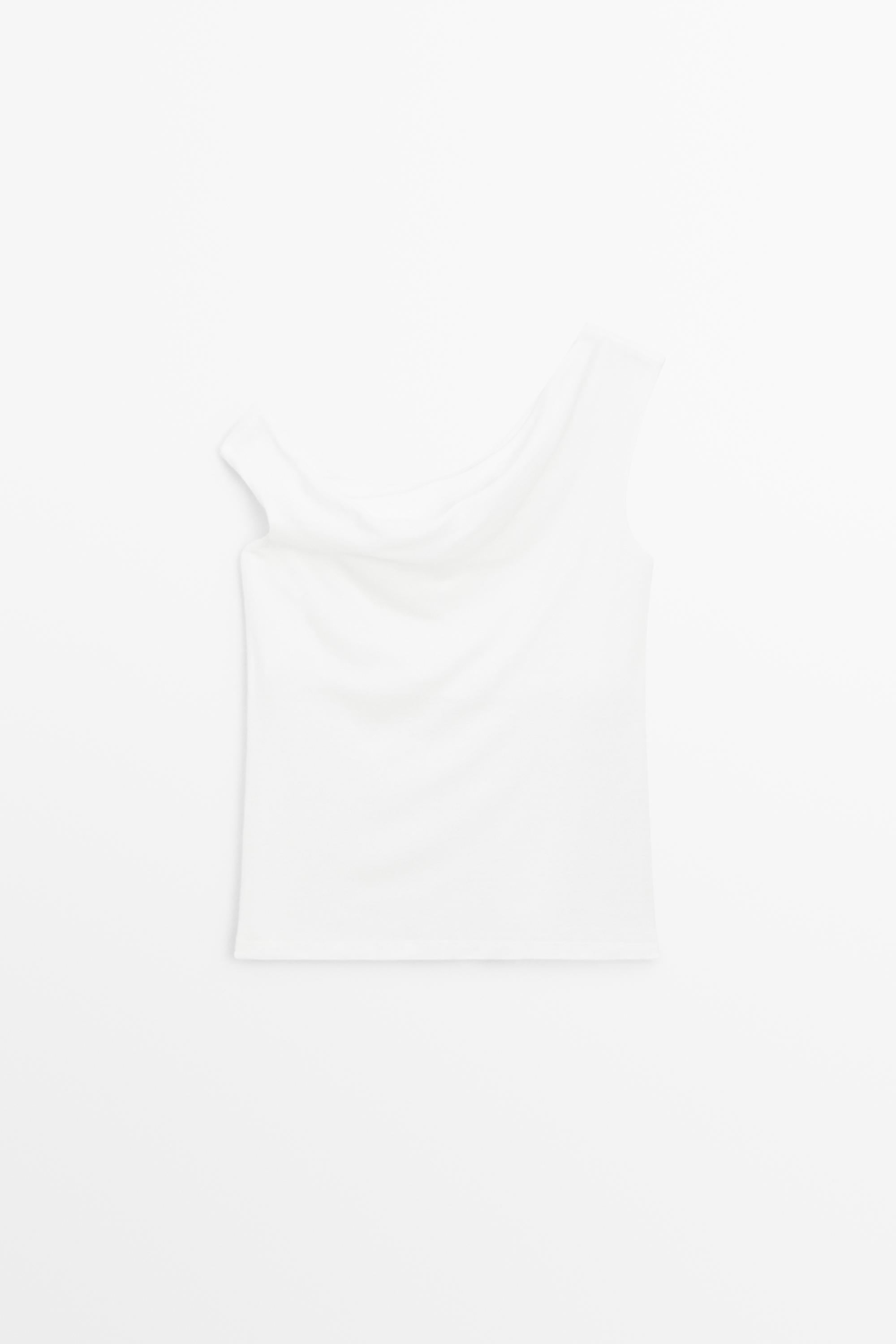 Asymmetric off-the-shoulder top