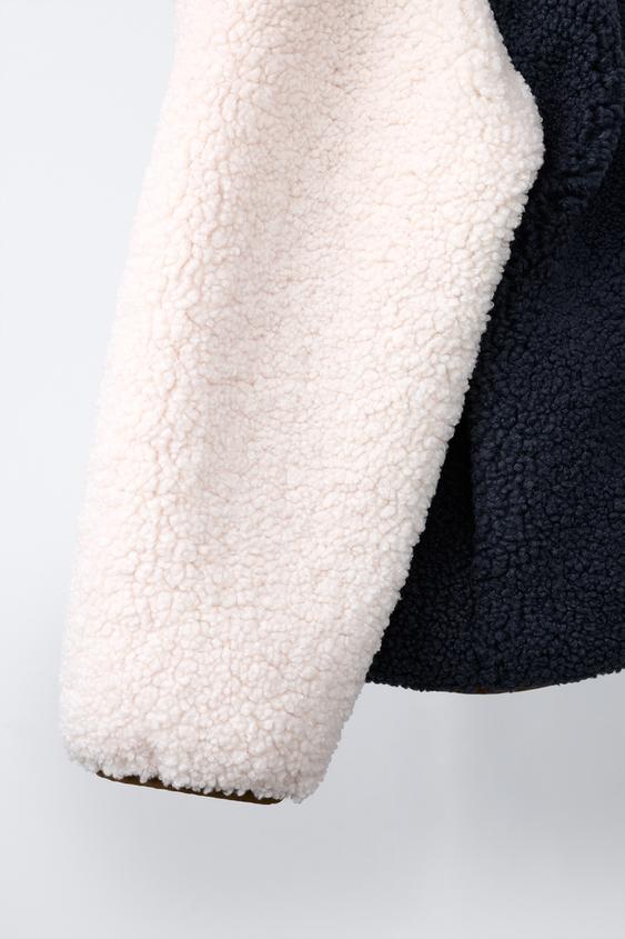 BLOUSON EFFET MOUTON COULEUR BLOCK - Bleu de Zara - Image 5