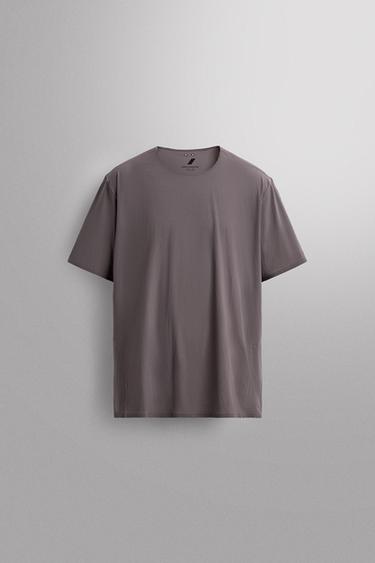 T-SHIRT TECHNIQUE STRUCTURÉ - Violet de Zara - Image 0