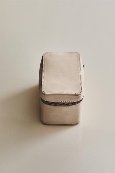 SMALL LEATHER TRAVEL JEWELLERY BOX - Ecru White by Zara