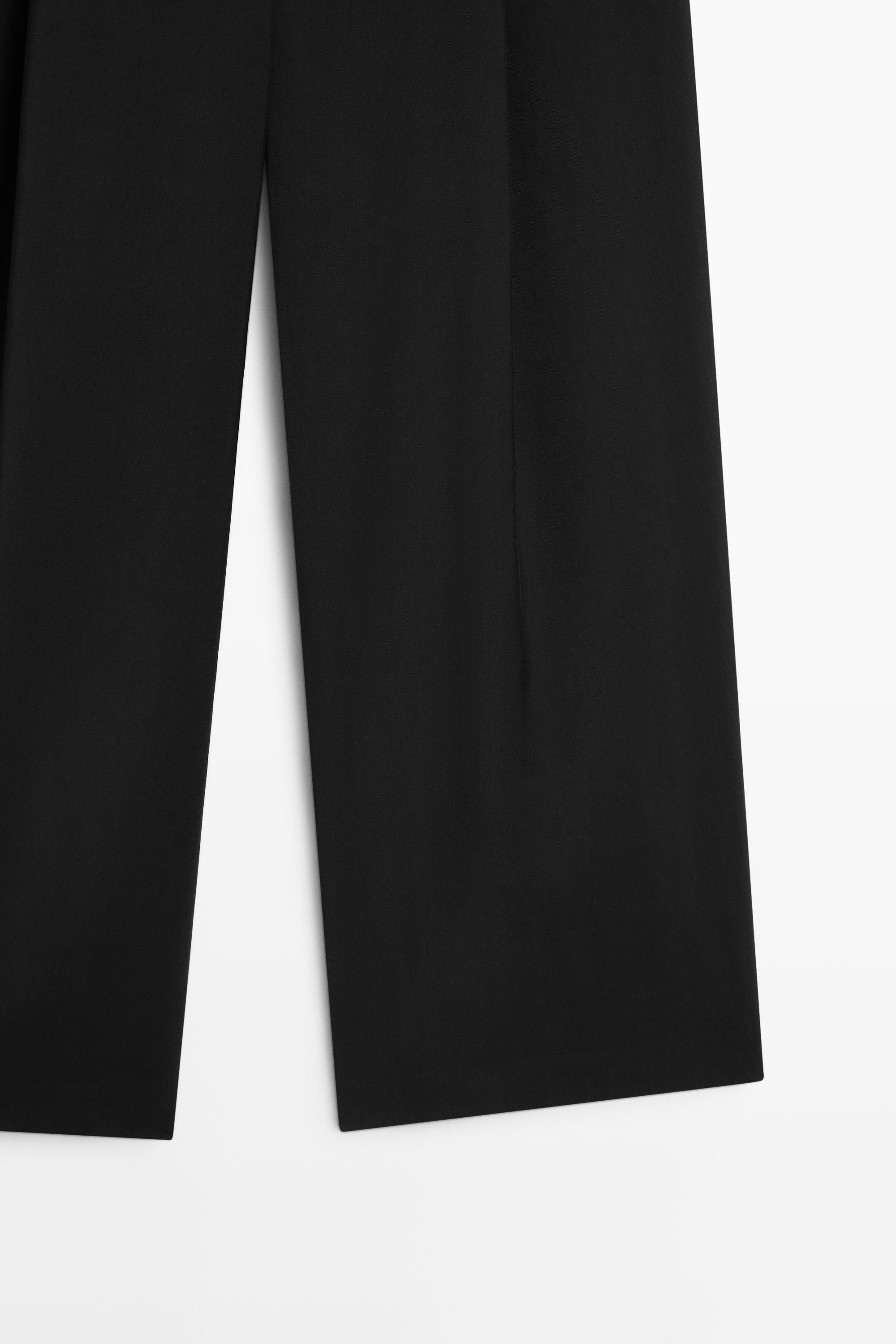 Flowing cropped wide-leg pants