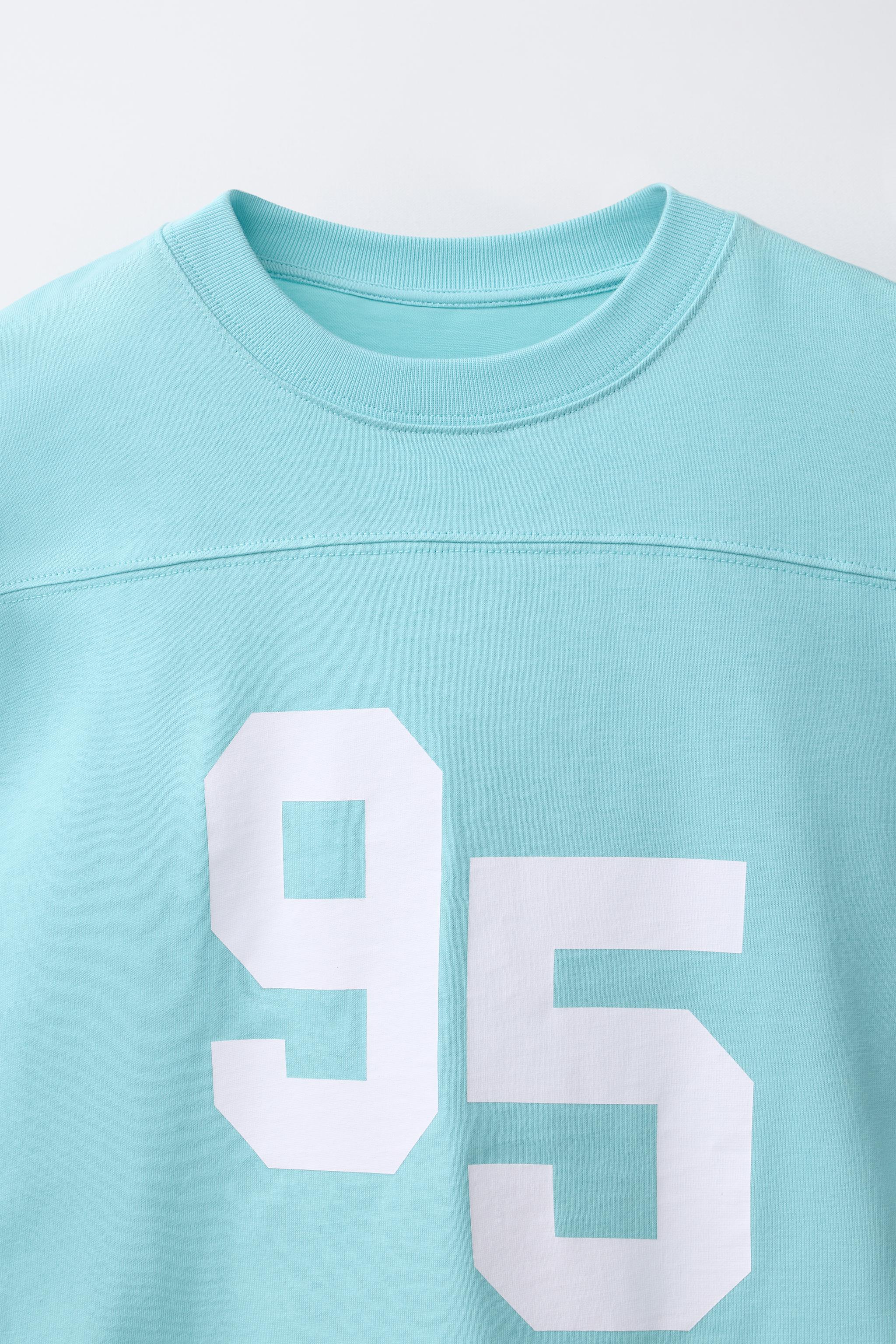 NUMBER AND STRIPE PRINTED T-SHIRT