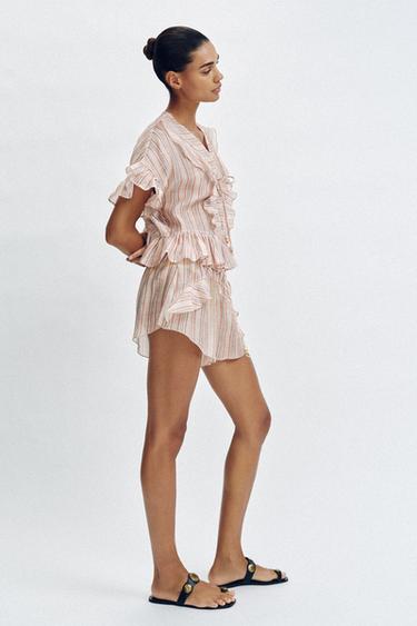 SHORT À RAYURES ET VOLANTS - rayures de Zara - Image 3