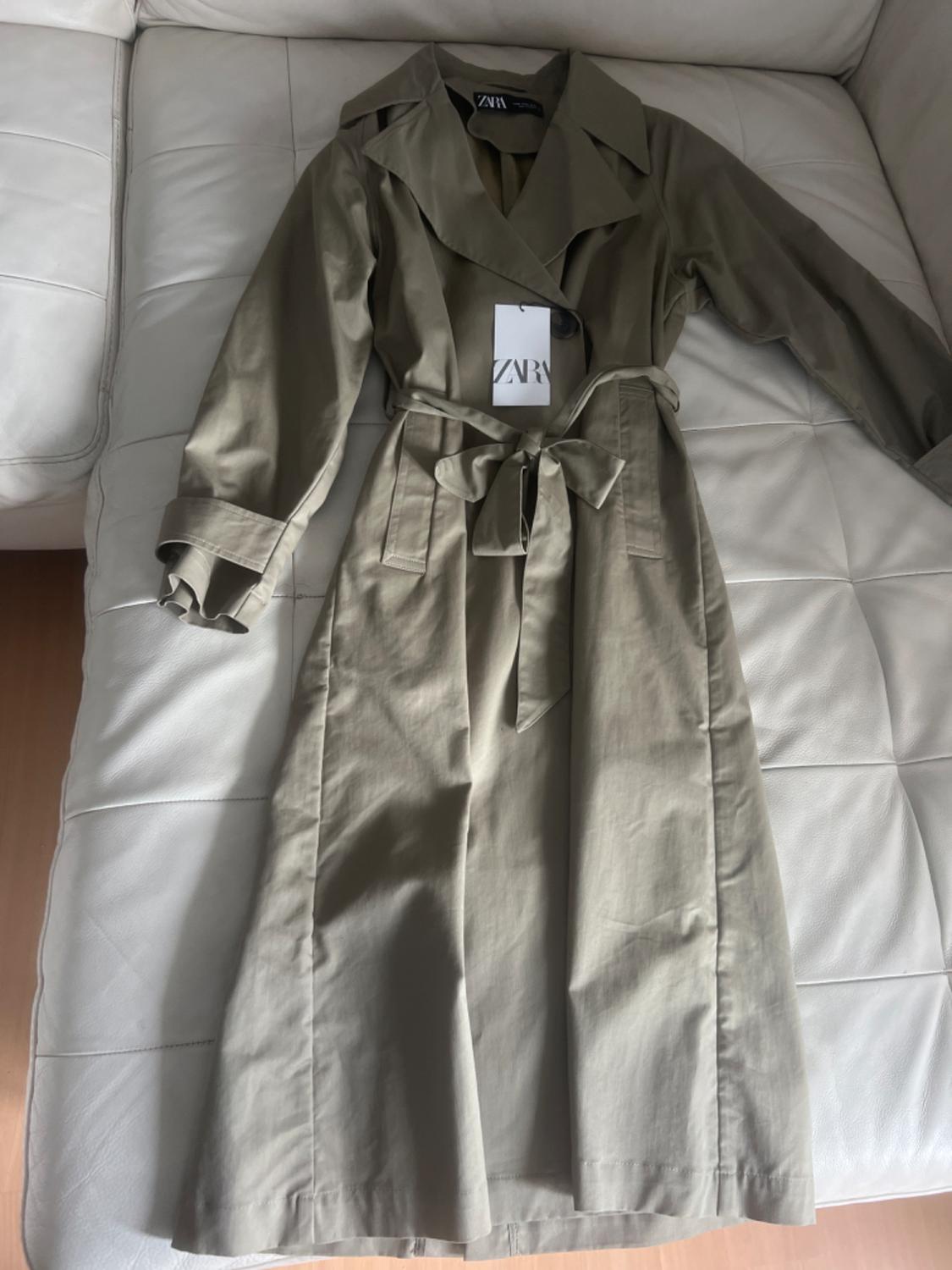 BASIC TRENCH COAT WITH BELT