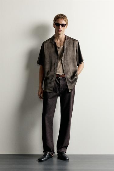 CAMISA SATINADA ESTAMPADO EFECTO LAVADO - Marrón de Zara
