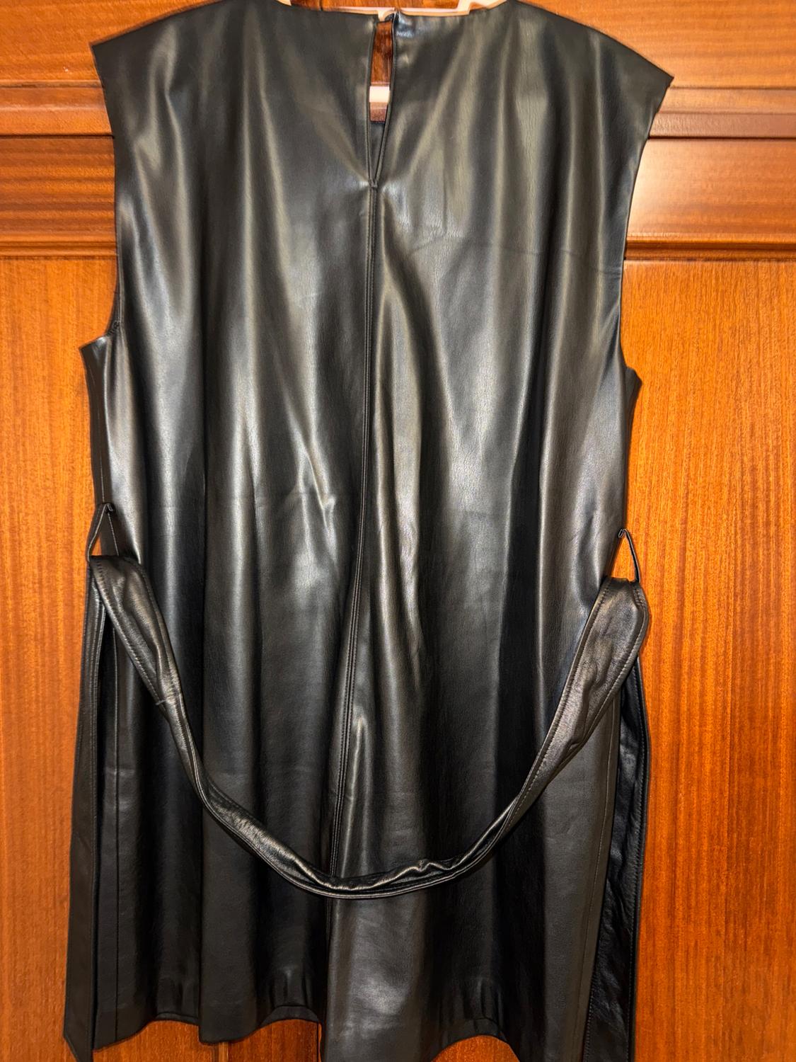 FAUX LEATHER BELTED DRESS - Image 2
