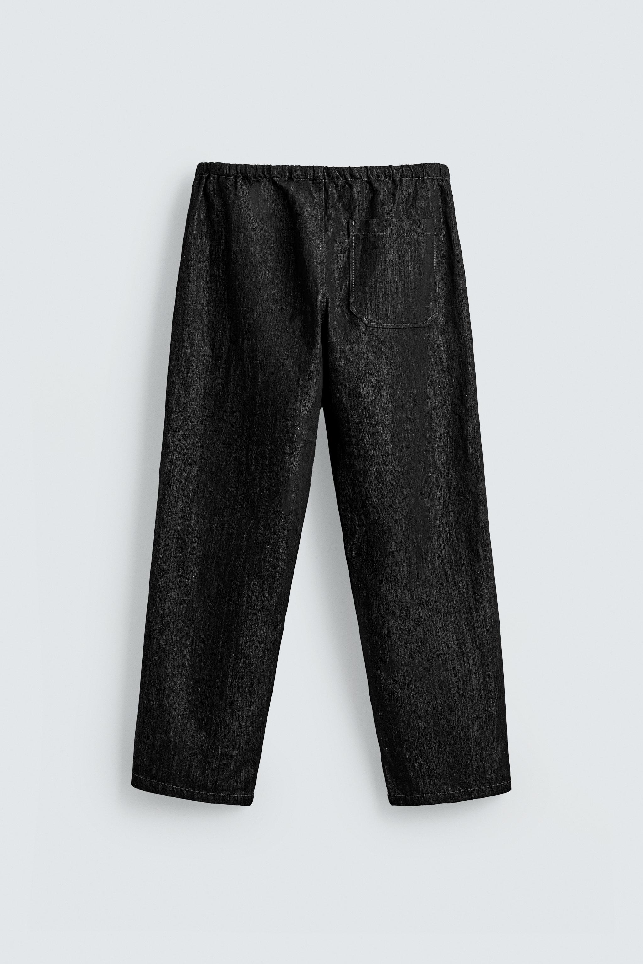 RELAXED FIT JOGGER JEANS