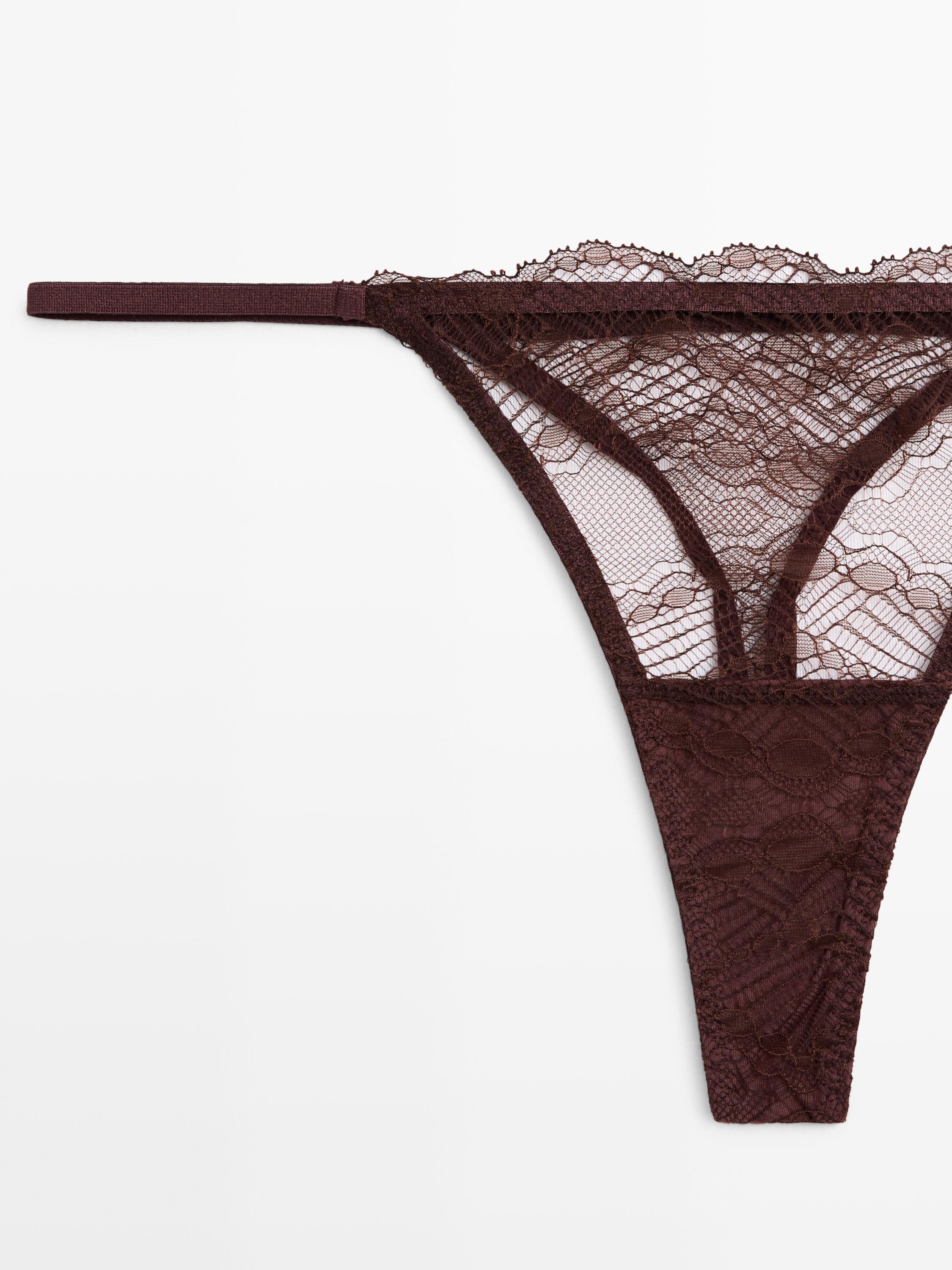 Scalloped lace thong