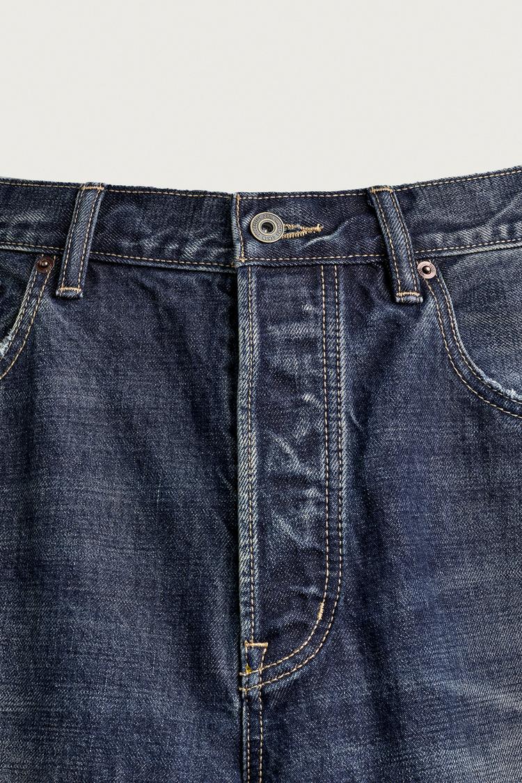 Jeans holgados de corte cropped 8