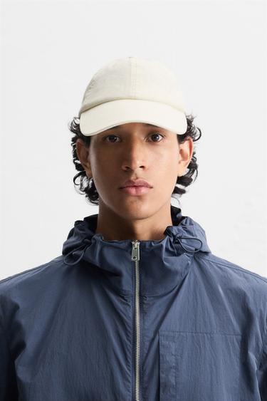 Zara COTTON TEXTURED CAP - Ecru - Image 0