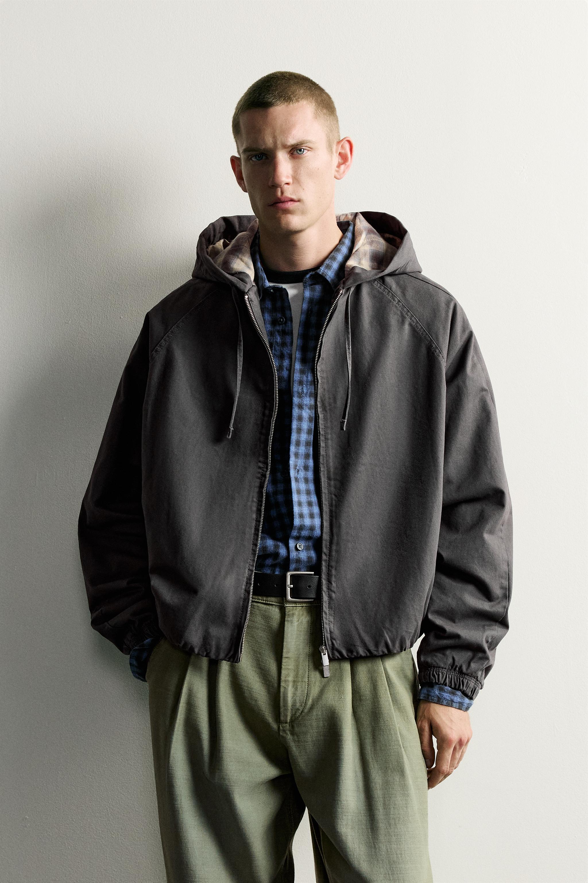 CONTRAST HOODIE PUFFER JACKET