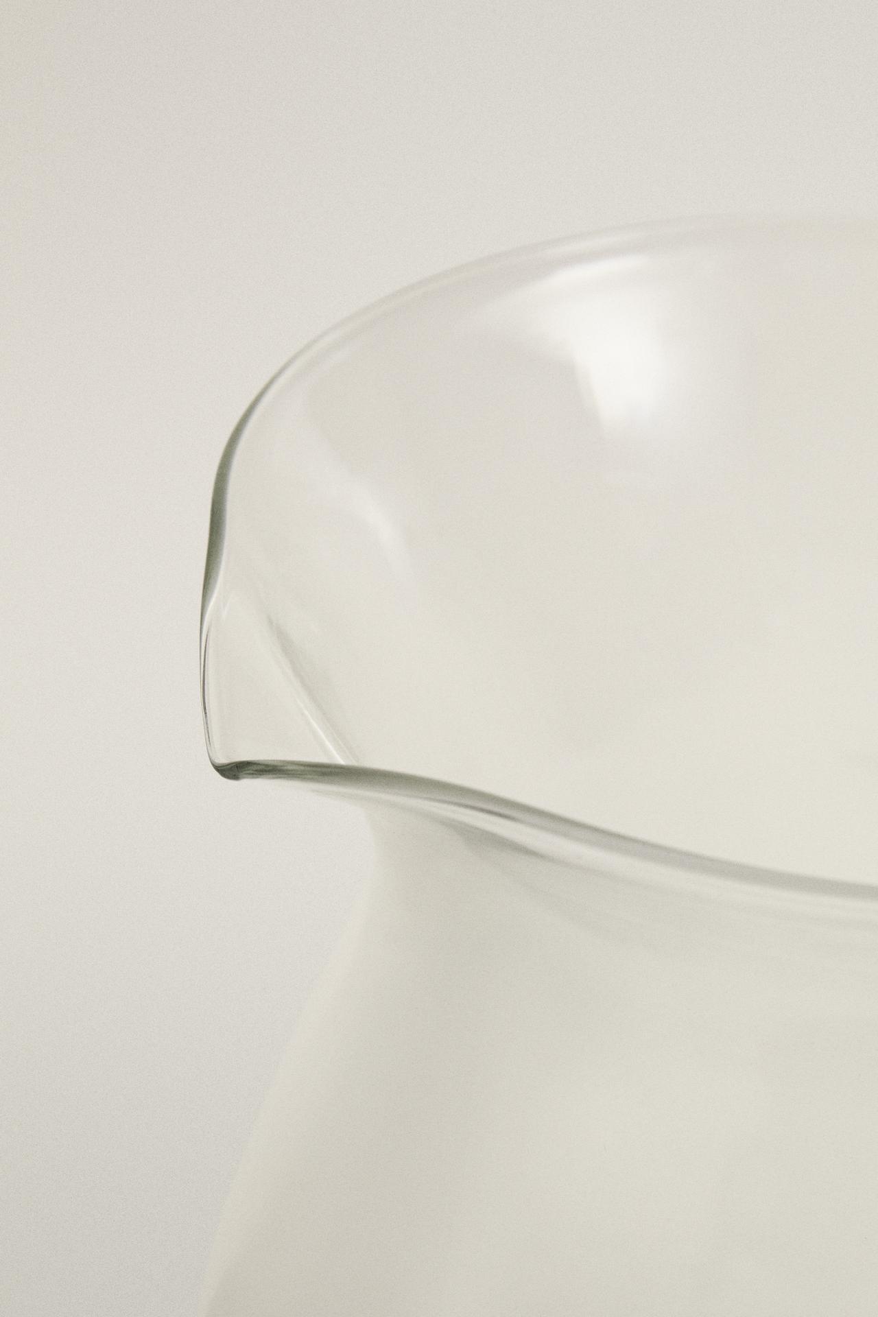 LEMON BOROSILICATE PITCHER — Yellow