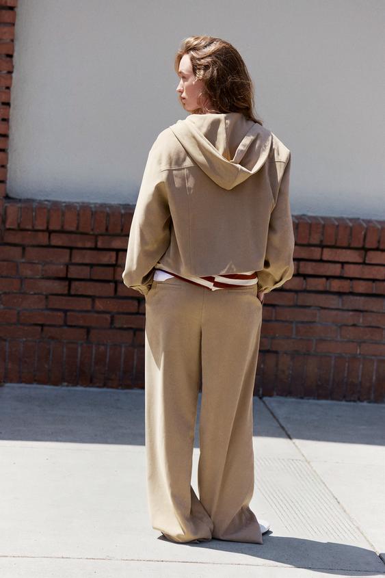 PANTALON LARGE À TAILLE ÉLASTIQUE - Camel clair de Zara - Image 4