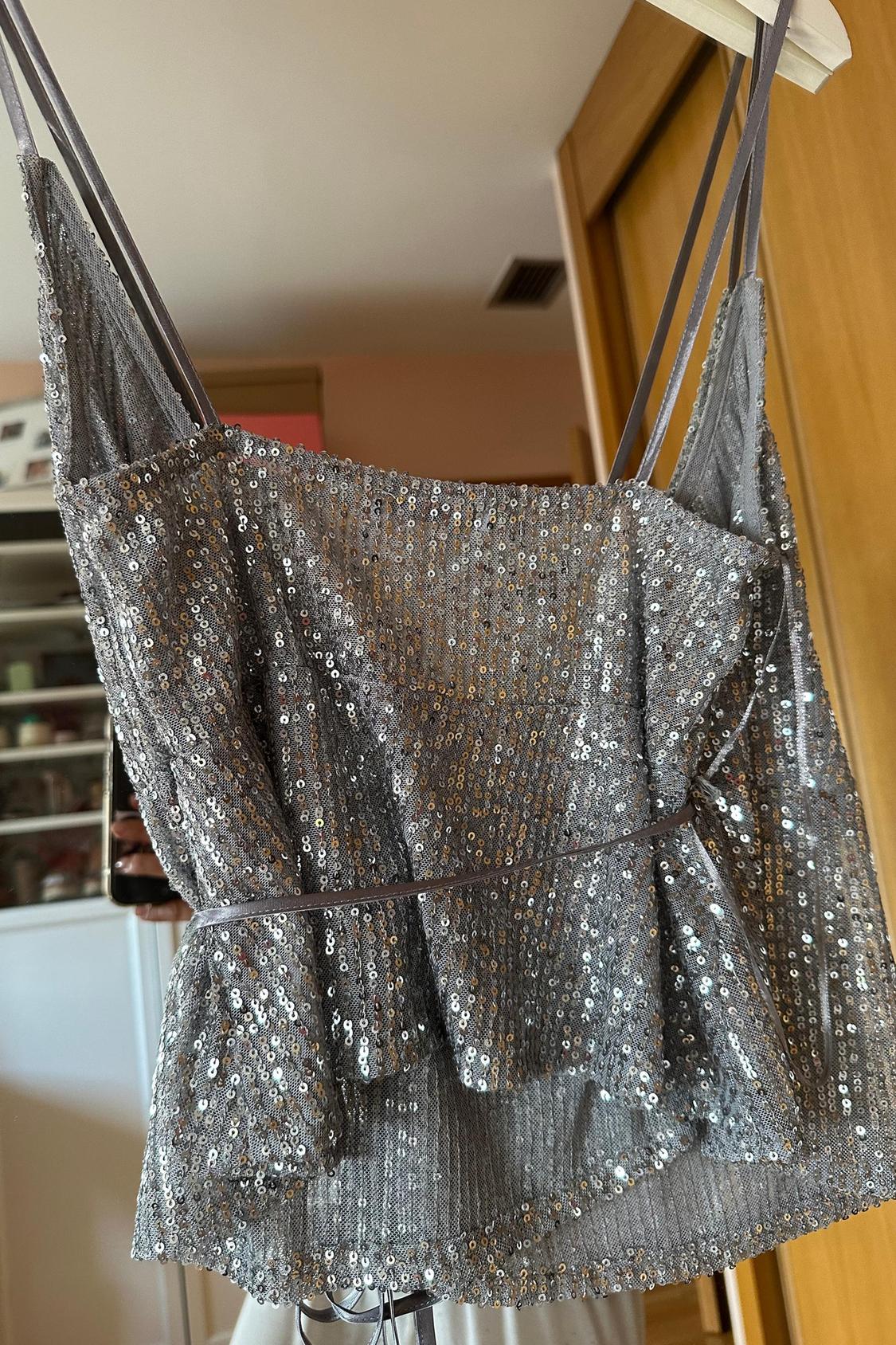 SEQUINNED WRAP TOP - Image 5
