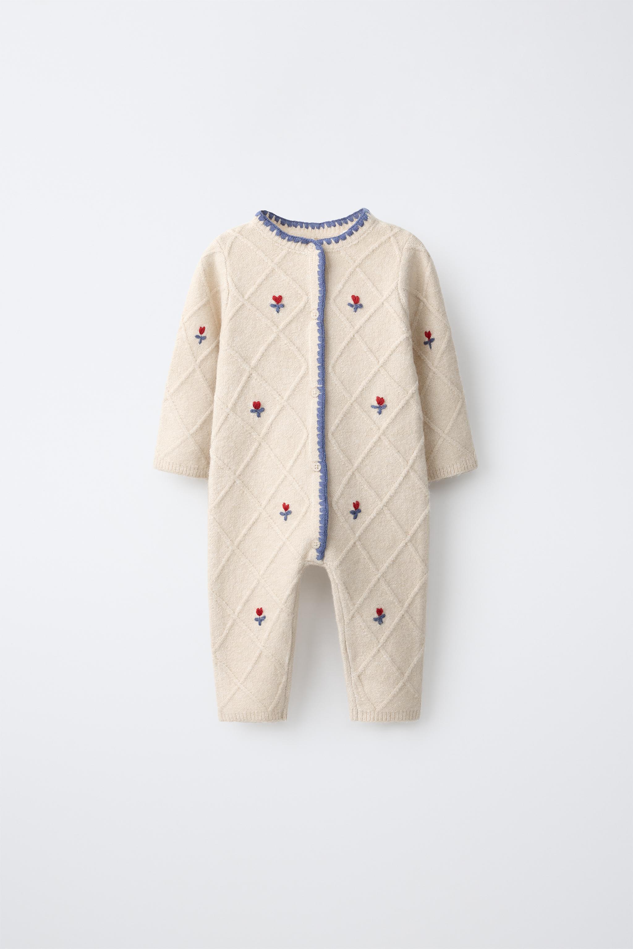LONG KNIT JUMPSUIT WITH EMBROIDERED FLOWERS