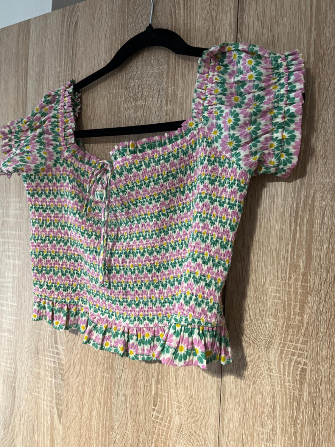 SMOCKED PRINT TOP - Image 2