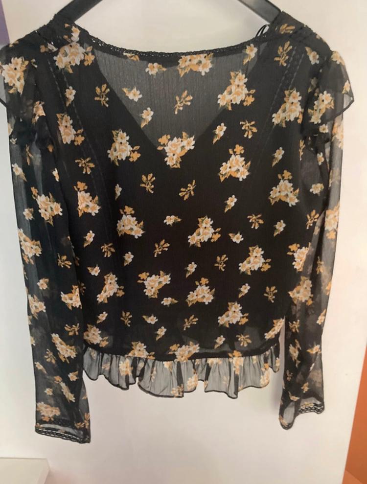 PRINTED BLOUSE WITH FRILL - Image 2