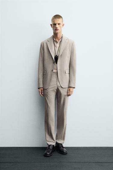 TRAJE ESTRUCTURA - Guinda de Zara - Imagen 0