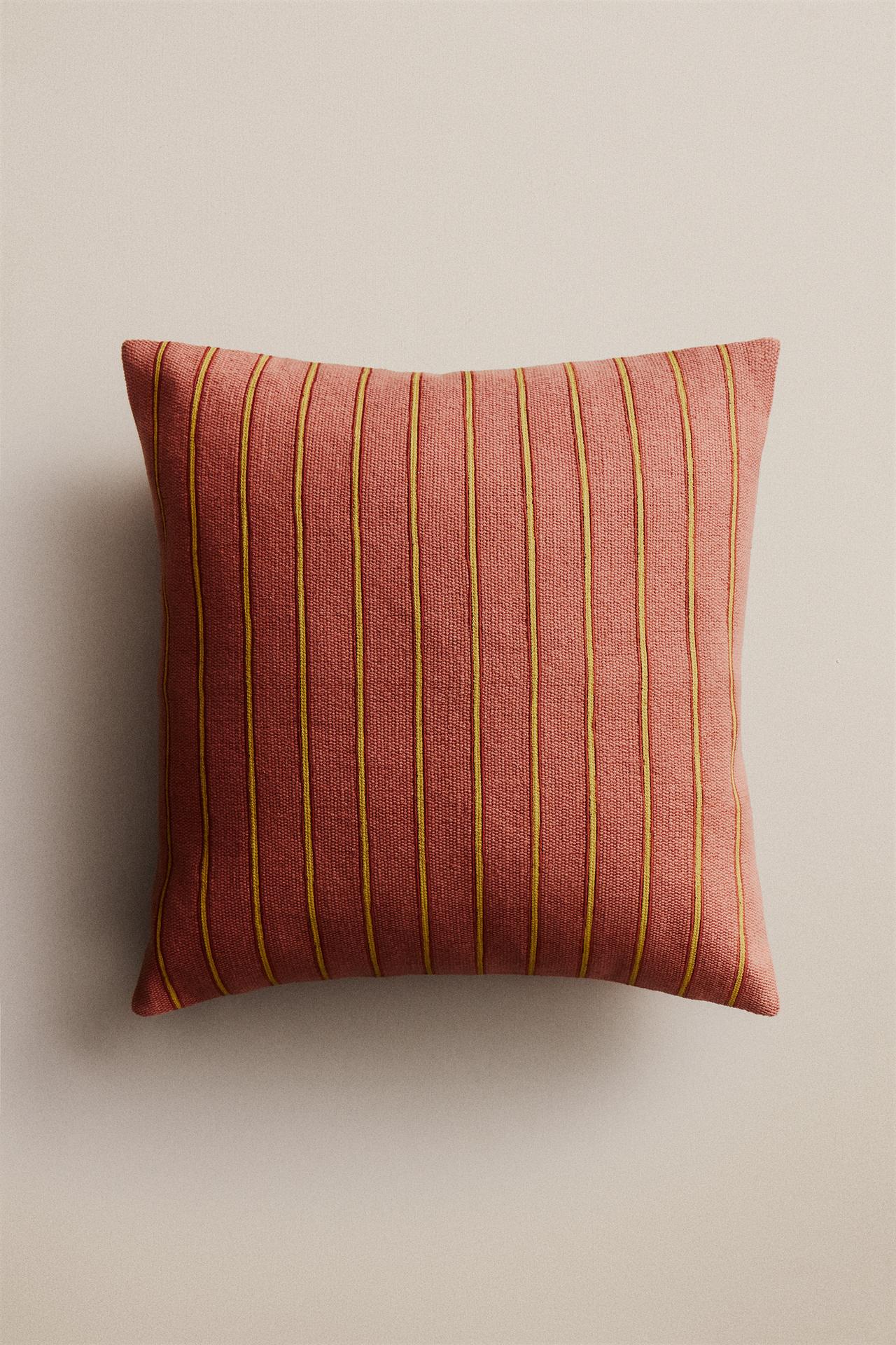 STRIPED CUSHION COVER — Raspberry