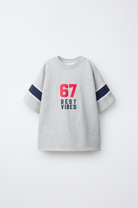 CAMISETA ESTAMPADA TEAM SIX SEVEN - Gris vigoré de Zara - Imagen 0