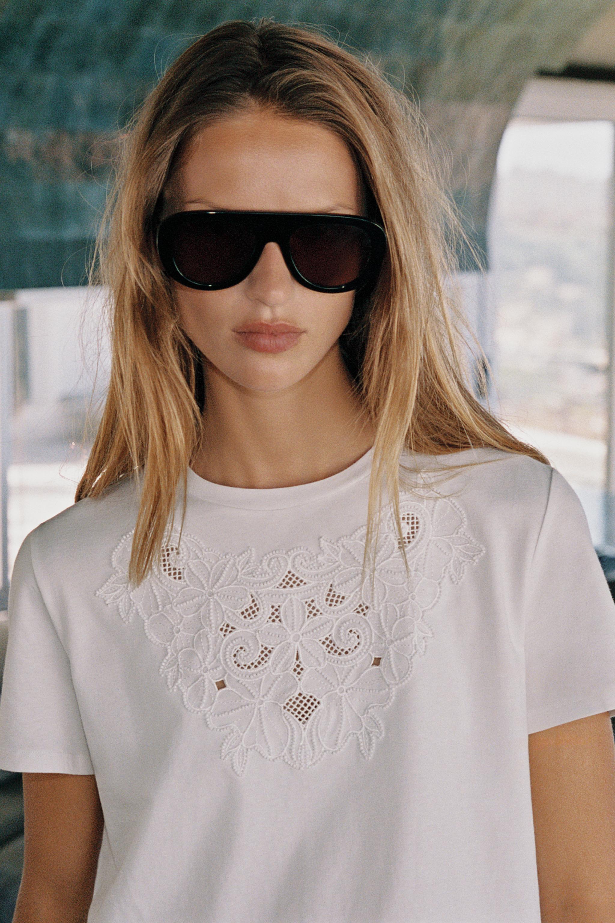 COTTON EMBROIDERED T-SHIRT - White | ZARA Canada