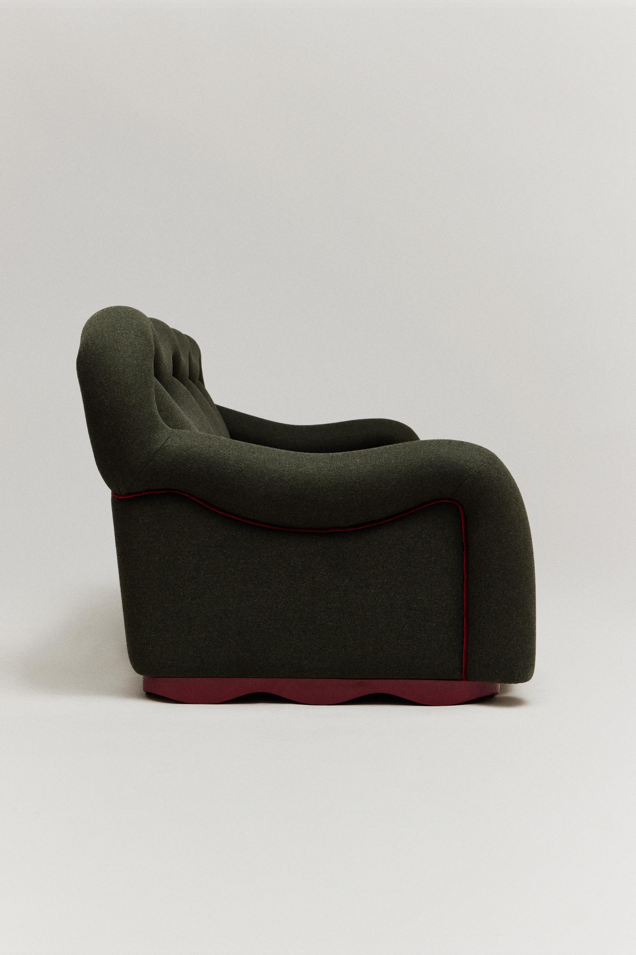 THE BRETONITA SOFA