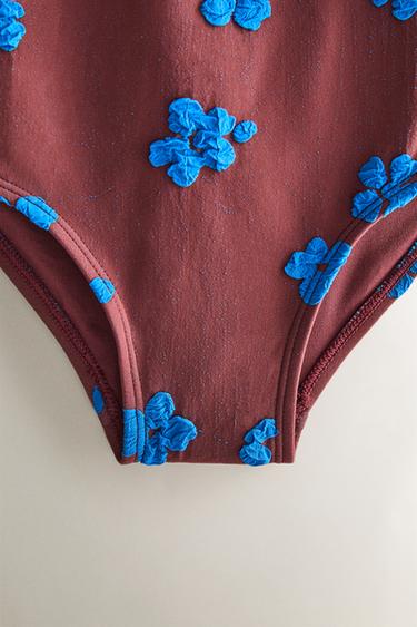 MAILLOT DE BAIN ENFANT FLEURS - Bordeaux de Zara - Image 2