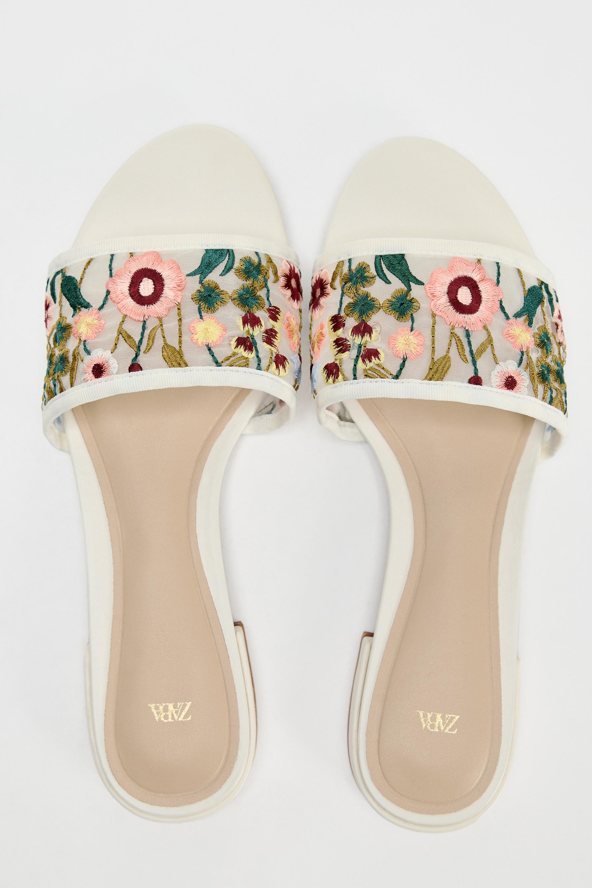 ★ZARA★ FLORAL FLAT SANDALS FLAT SANDALS WITH FLOWER - Black | ZARA United States