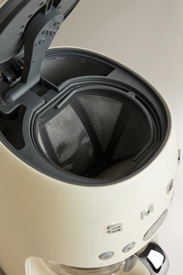 CAFETIÈRE À FILTRE PROGRAMMABLE SMEG - Crème de Zara - Image 2