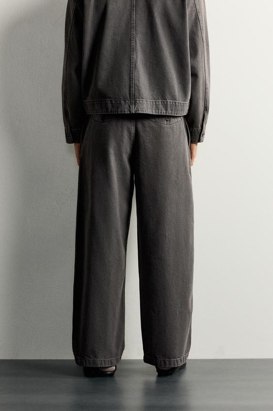 PANTALON CHINO RELAXED FIT À PLIS - Vert gris de Zara - Image 2