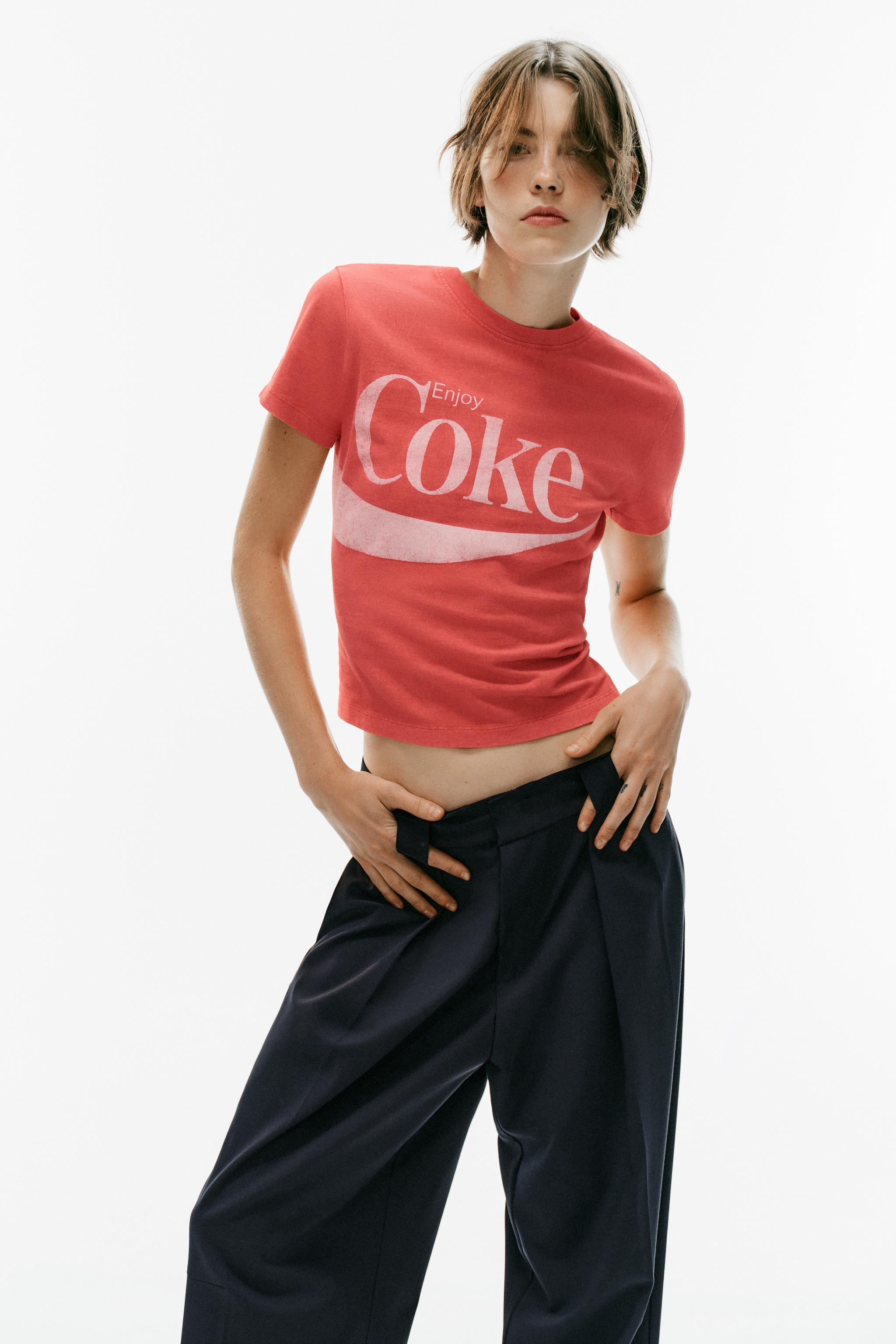 COCA-COLA® WASHED EFFECT T-SHIRT — Red
