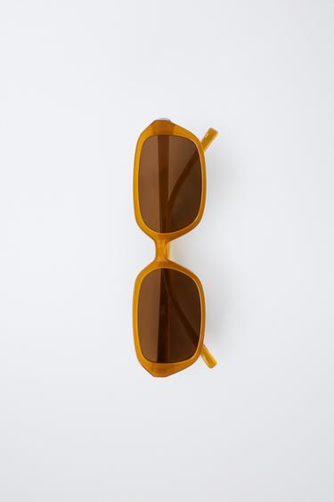 LUNETTES DE SOLEIL RECTANGULAIRES - Caramel de Zara - Image 3