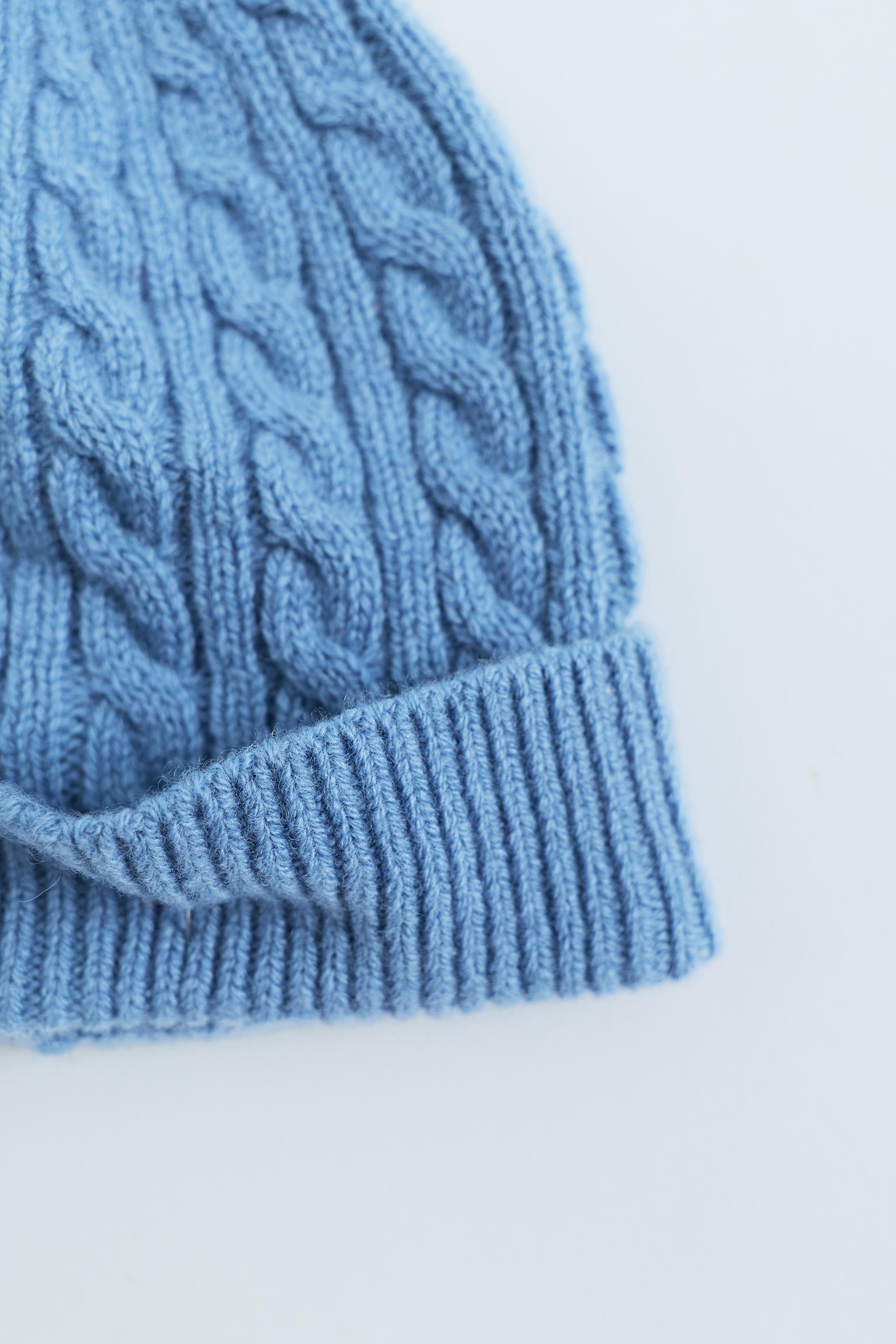 ZARA TIMELESS - 100% WOOL CABLE-KNIT BEANIE