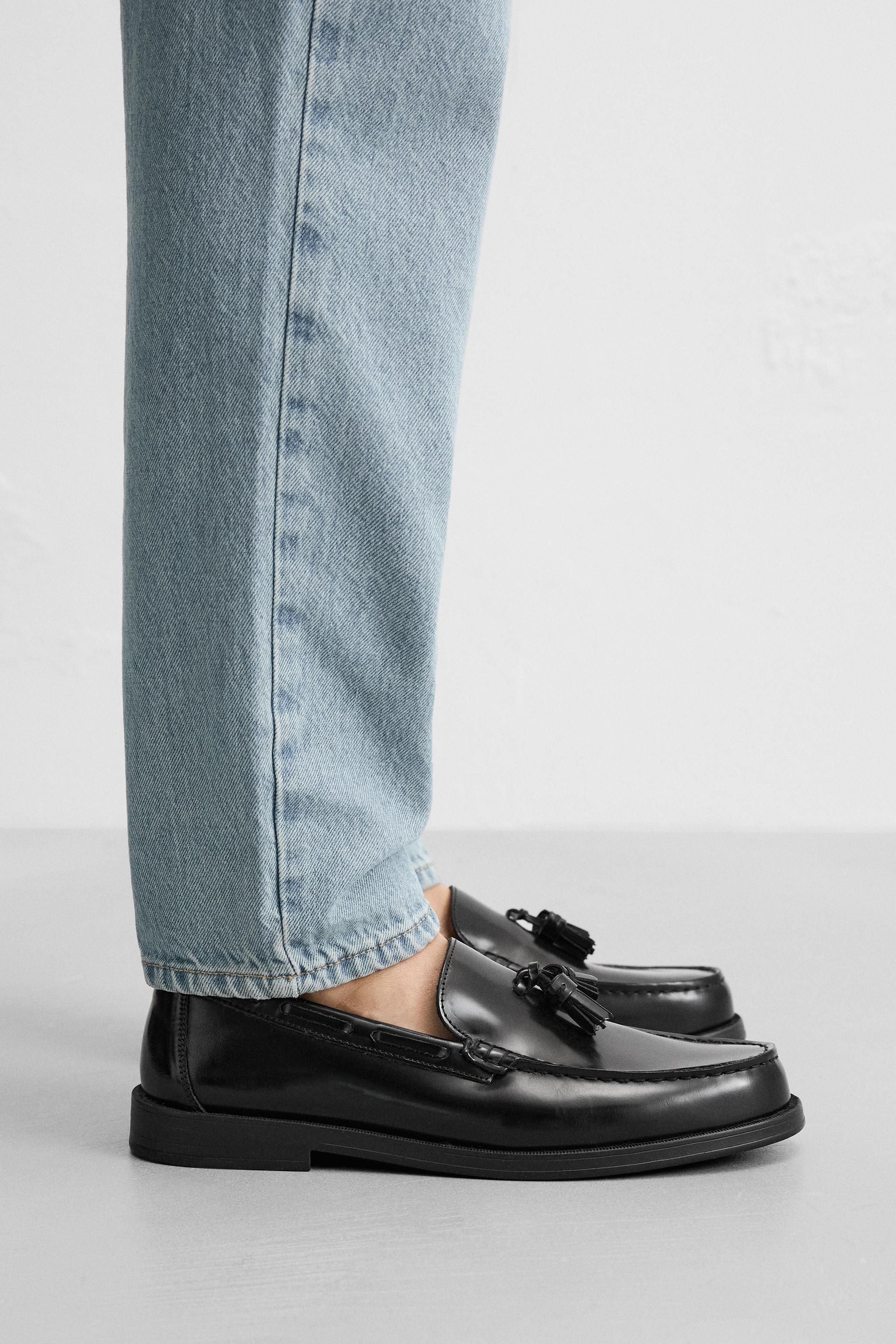 Black loafers shops zara