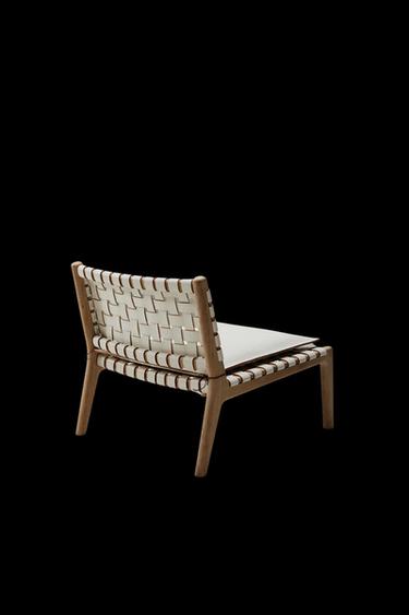 LOUNGE CHAIR 01 - Cream by Zara