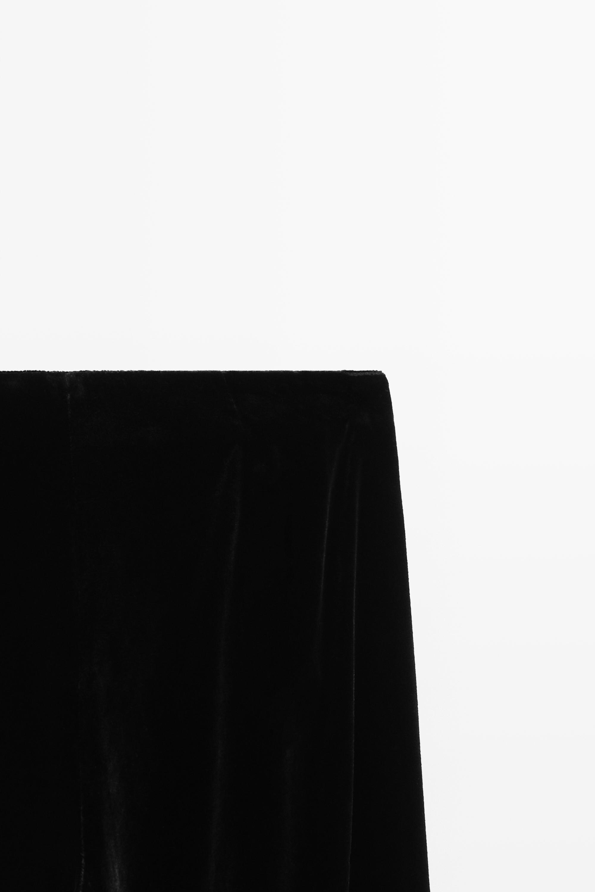 Pantalon droit en velours avec détail brandebourg