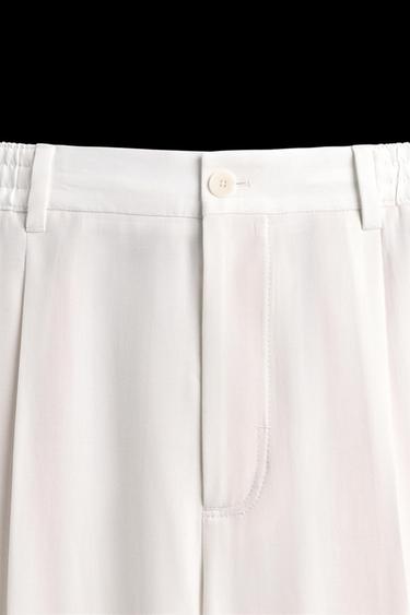 Zara RELAXED FIT PLEATED PANTS - White