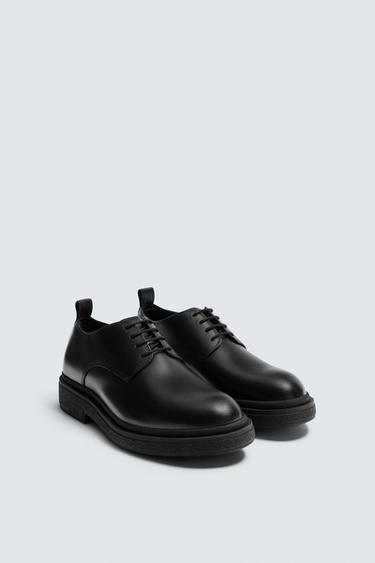 LEDERSCHUH MIT VOLUMINÖSER SOHLE - Schwarz von Zara