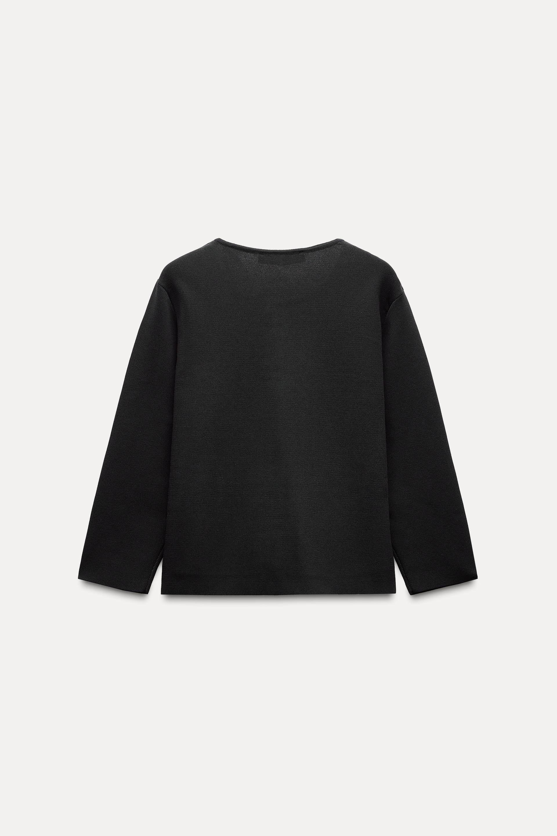 Sueter negro shops zara