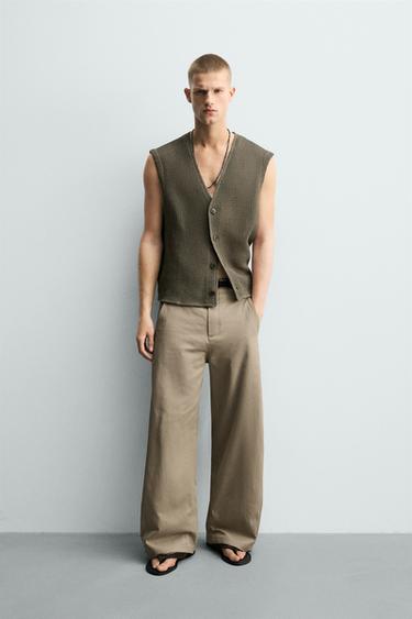 Zara RELAXED FIT TEXTURED VEST - Ecru / Khaki - Image 0