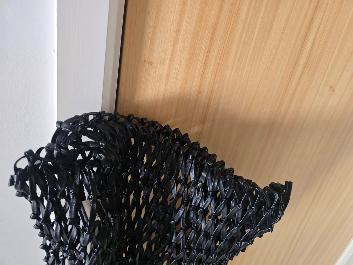 LIMITED EDITION BRAIDED LEATHER MAXI TOTE BAG - Image 4