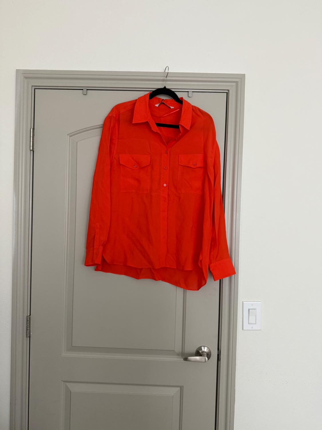 FLOWY SHIRT WITH POCKETS
