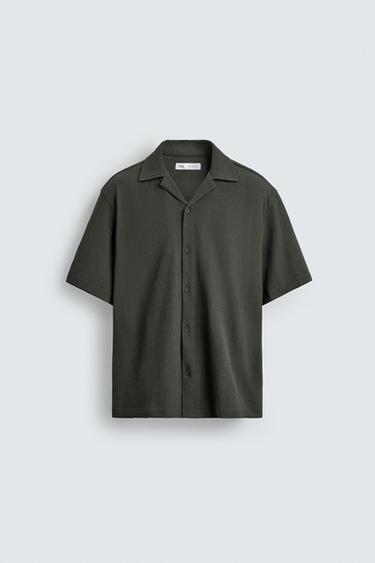 KOSZULA O PROSTYM KROJU Z TKANINY STRUKTURALNEJ - Khaki Zara