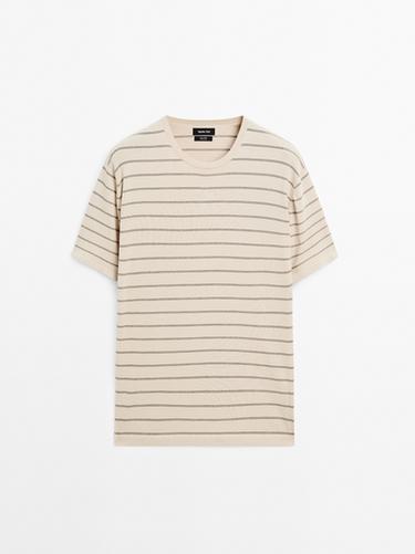 Camiseta rayas de punto ligero - Crudo de Zara