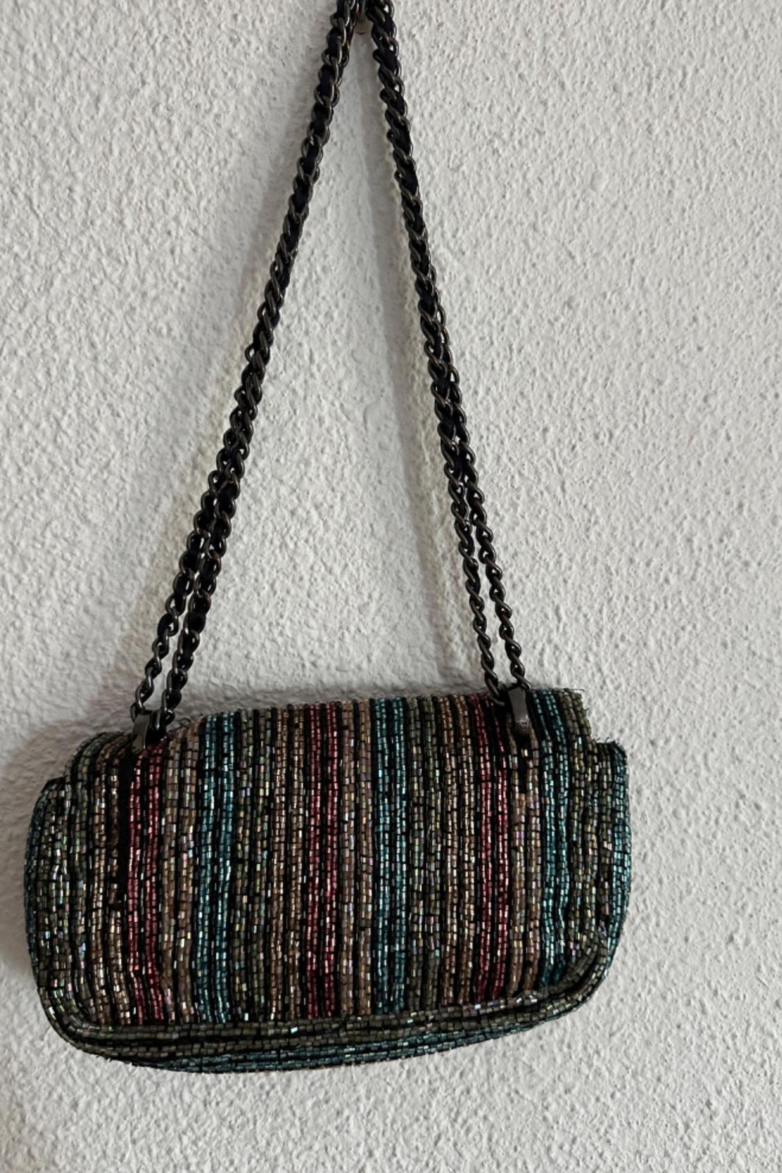 BOLSO DE HOMBRO CON CORREA ALARGABLE DE CUENTAS - Image 4