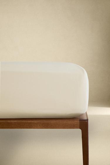 DRAP-HOUSSE PERCALE BRODÉ (200 FILS) - Écru de Zara