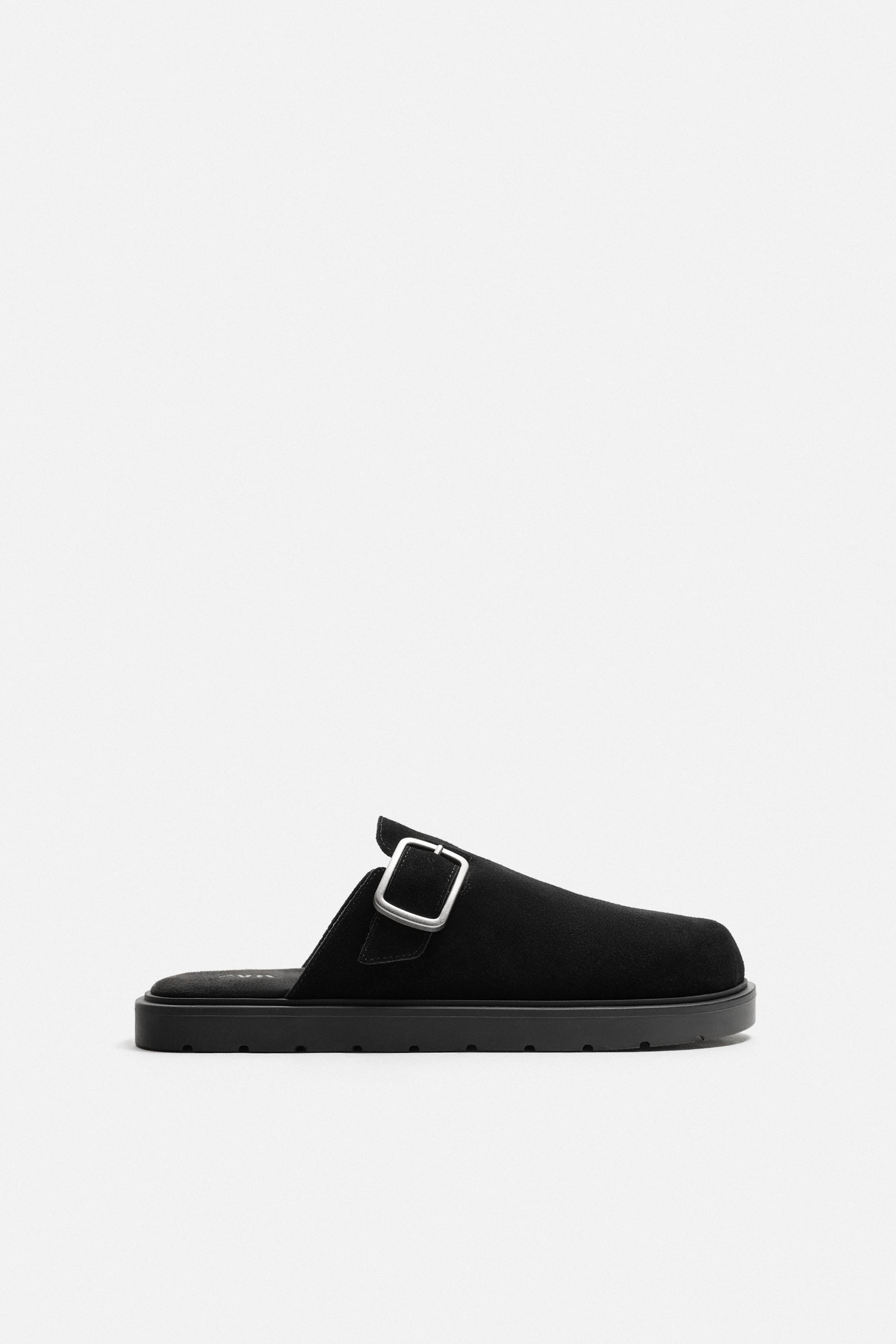 LEATHER BUCKLE CLOGS