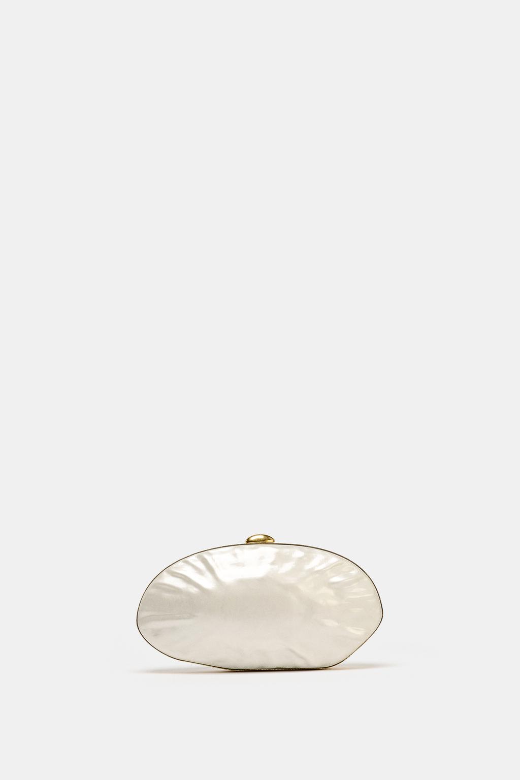 PEARL-EFFECT CLUTCH BAG