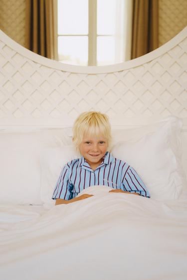 2-6 JAHRE/ POPELINE-SCHLAFANZUG MIT STREIFEN – HÔTEL MAGIQUE © X ZARA - Gestreift von Zara - Bild 0